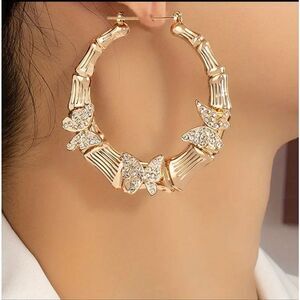 Butterfly Hoop Fashion Earrings